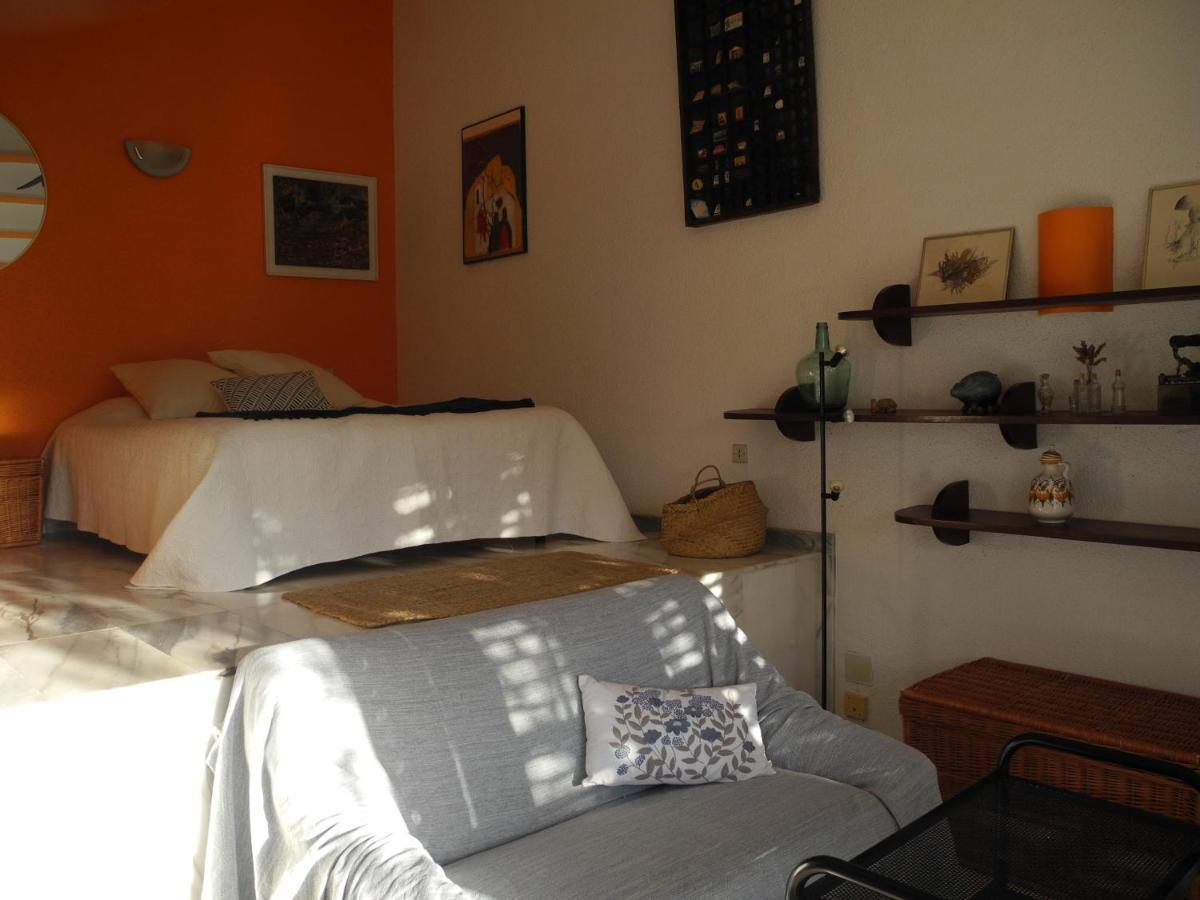 Tranquilos Estudios Cerca De La Playa 卡达克斯 外观 照片