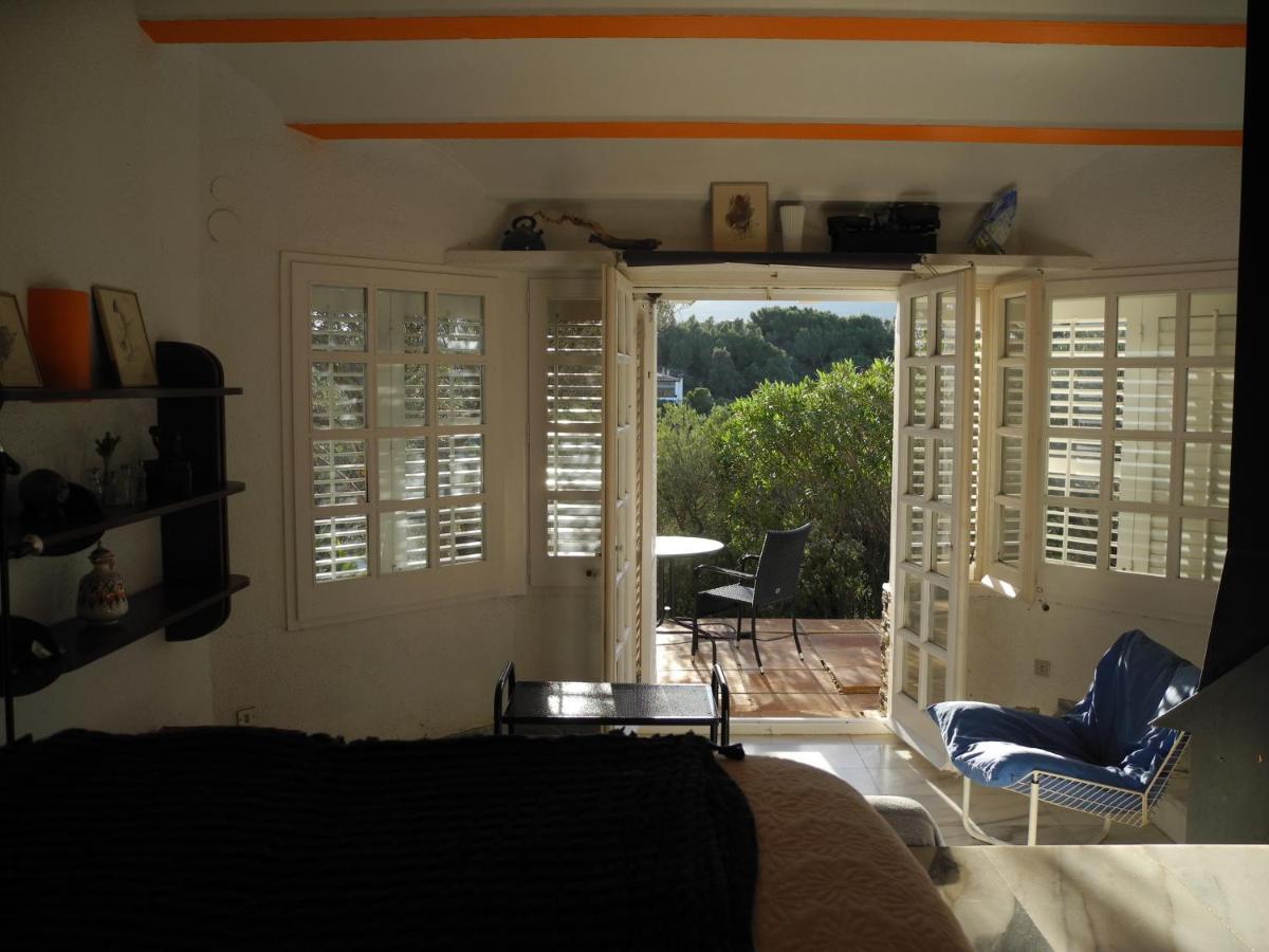 Tranquilos Estudios Cerca De La Playa 卡达克斯 外观 照片